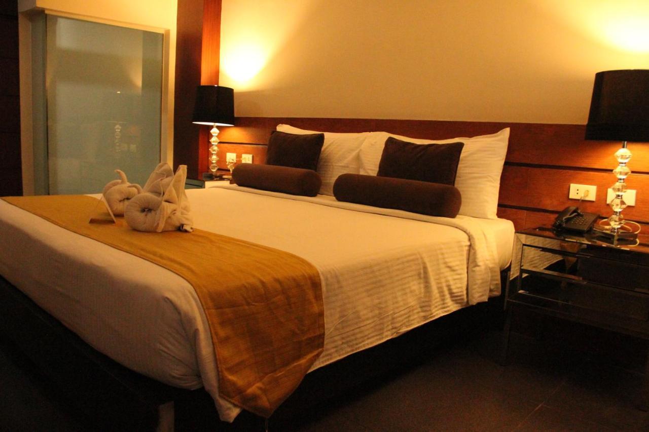 Grace Crown Hotel Angeles Dış mekan fotoğraf